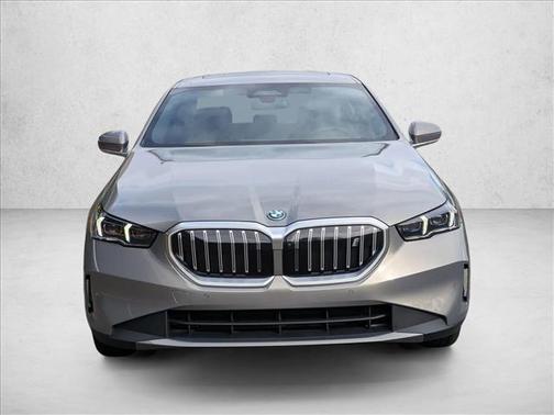 2026 BMW i5 xDrive40