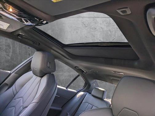 2024 BMW i5 eDrive40