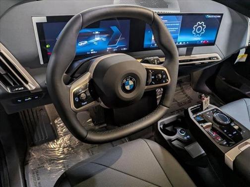 2026 BMW iX xDrive45