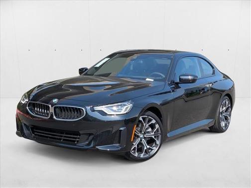 2025 BMW 230 i xDrive