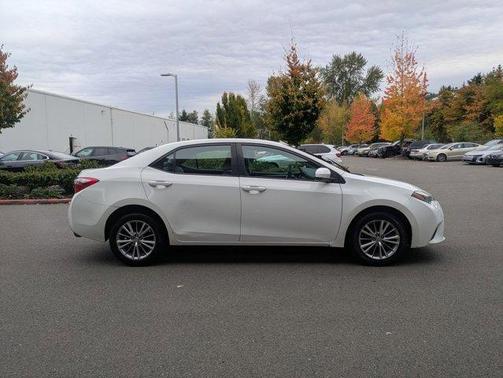 2014 Toyota Corolla LE Plus