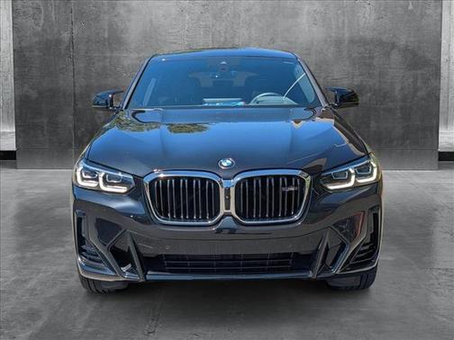 2023 BMW X4 M40i
