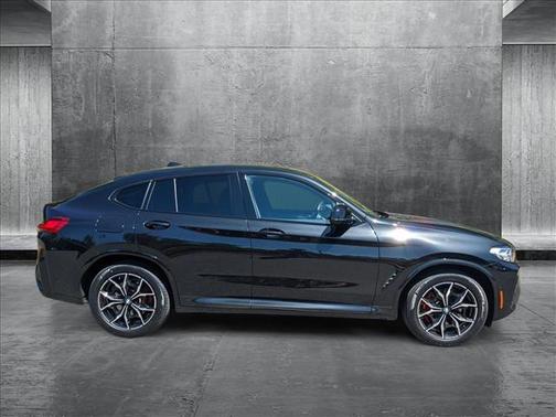 2023 BMW X4 M40i