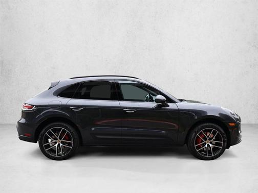 Volcano Grey Metallic 2025 Porsche Macan S