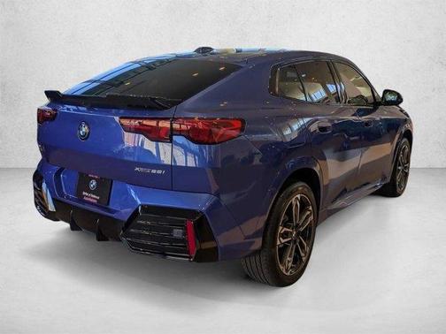 Portimao Blue Metallic 2026 BMW X2 xDrive28i