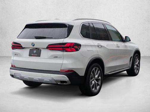 Alpine White 2026 BMW X5 xDrive40i