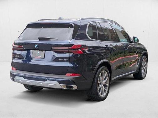 Tanzanite Blue II Metallic 2026 BMW X5 xDrive40i