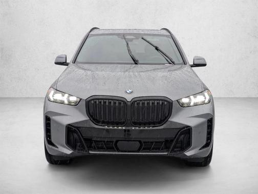Gray Metallic 2026 BMW X5 xDrive40i