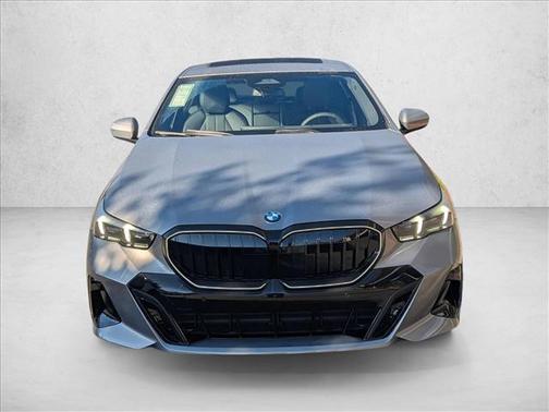 2026 BMW 530 i xDrive