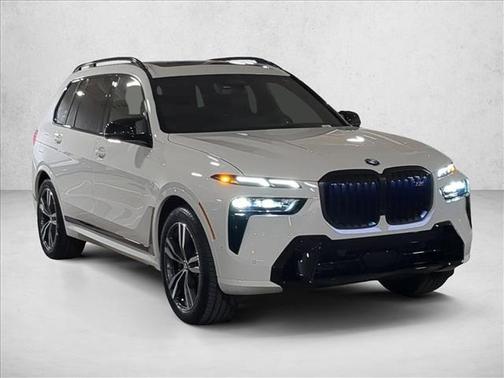 2026 BMW X7 M60i