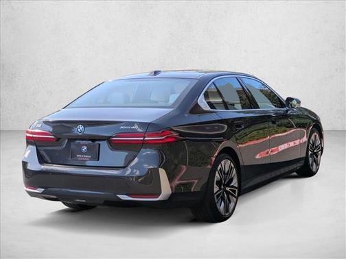2026 BMW i5 xDrive40