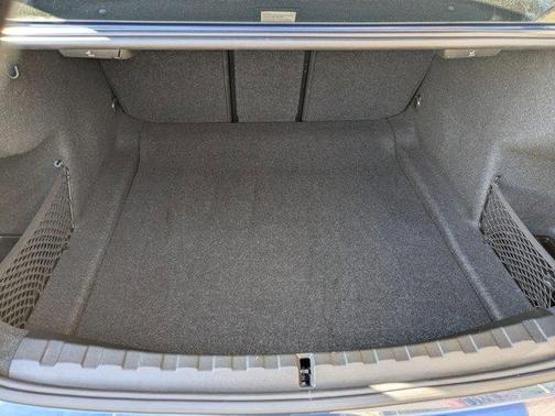 Phytonic Blue Metallic 2022 BMW 330 i xDrive