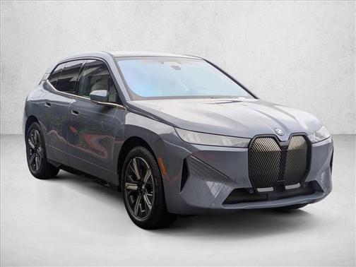 2026 BMW iX xDrive60