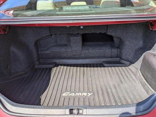 2012 Toyota Camry Hybrid XLE