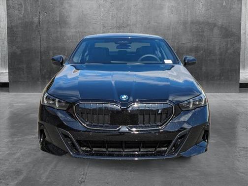2024 BMW i5 eDrive40