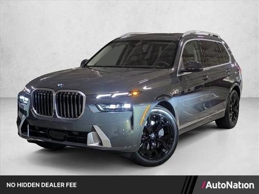 Gray Metallic 2026 BMW X7 xDrive40i