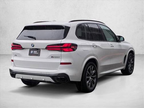 Alpine White 2026 BMW X5 M60i
