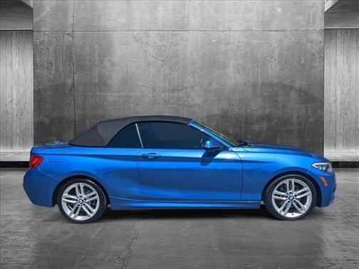 2017 BMW 230 i