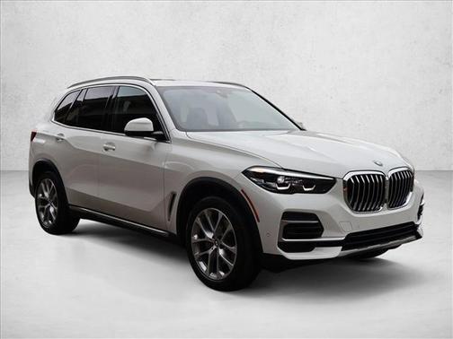 Alpine White 2023 BMW X5 xDrive40i