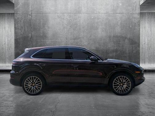 2021 Porsche Cayenne Base