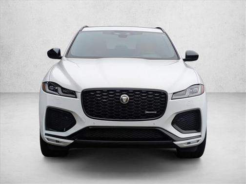 2024 Jaguar F-PACE P400 R-Dynamic S