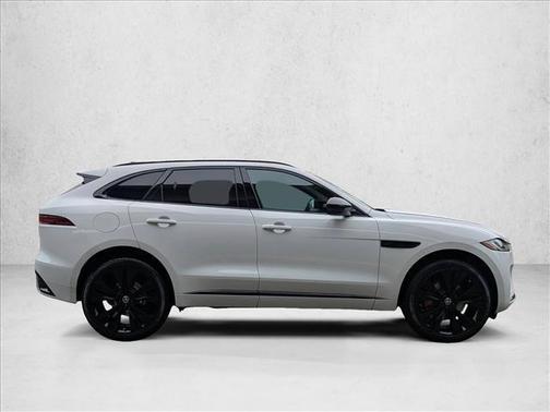 2024 Jaguar F-PACE P400 R-Dynamic S