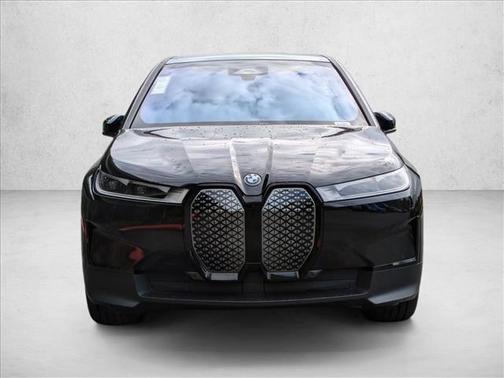 2025 BMW iX xDrive50