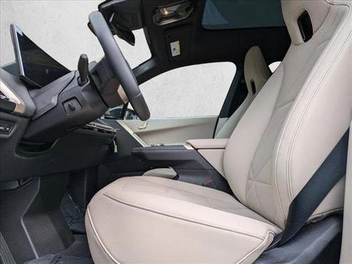 2025 BMW iX xDrive50
