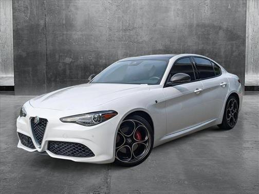 2022 Alfa Romeo Giulia Ti