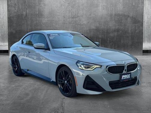 2024 BMW 230 i xDrive