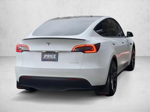 2023 Tesla Model Y Performance