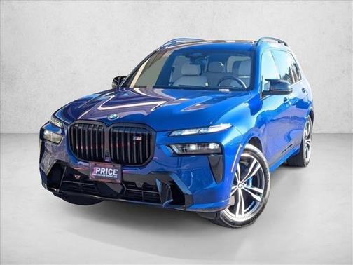 2025 BMW X7 M60i