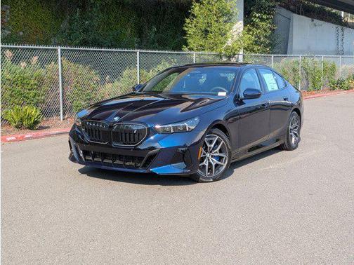 2026 BMW i5 xDrive40