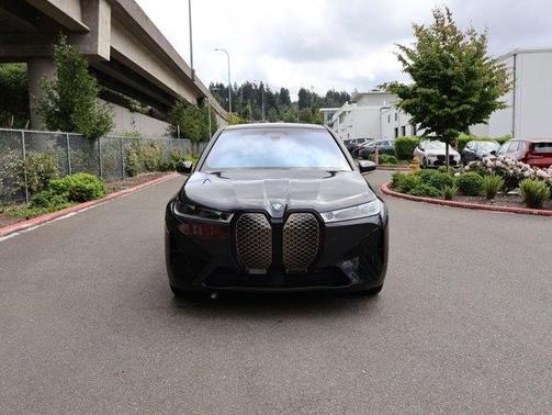 Dark Graphite Metallic 2023 BMW iX M60