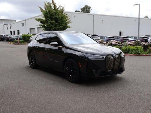 Dark Graphite Metallic 2023 BMW iX M60
