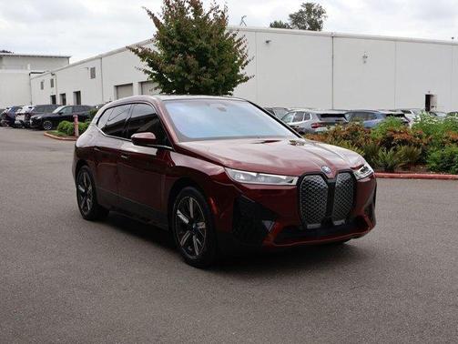 Aventurin Red Metallic 2024 BMW iX xDrive50