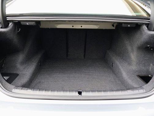 2023 BMW 540 i xDrive