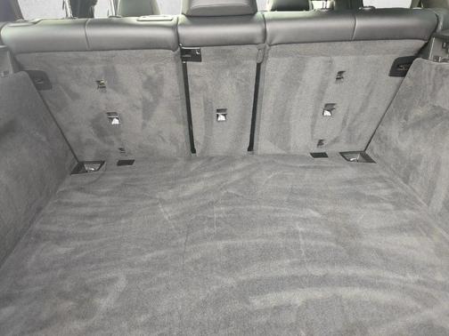 Gray 2023 BMW X5 xDrive40i