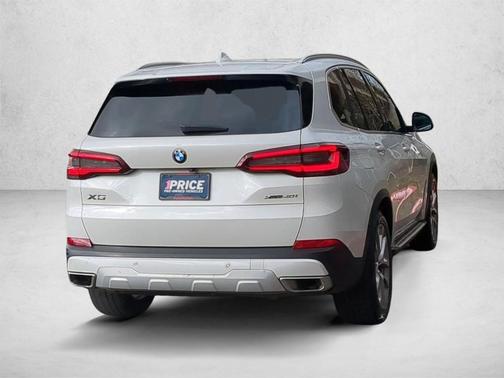 White 2023 BMW X5 xDrive40i