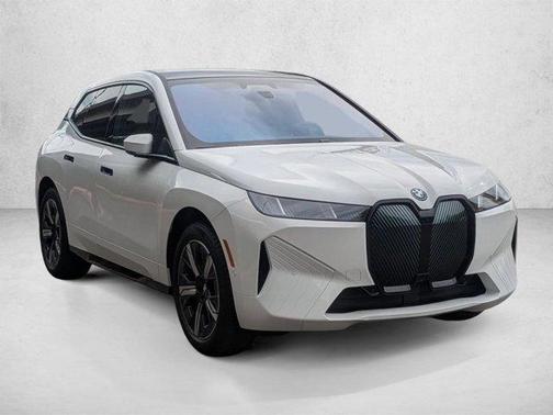 Alpine White 2026 BMW iX xDrive45
