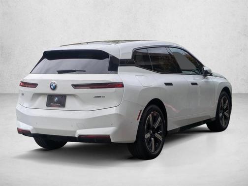 Alpine White 2026 BMW iX xDrive45