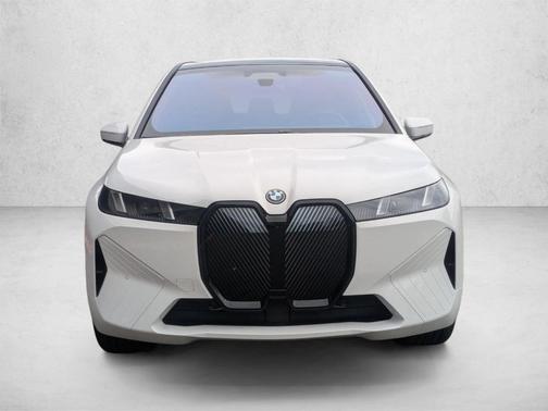 Alpine White 2026 BMW iX xDrive45