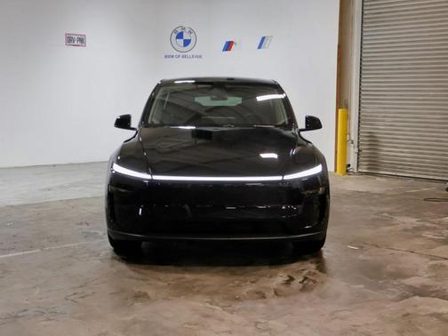 Diamond Black 2026 Tesla Model Y Long Range