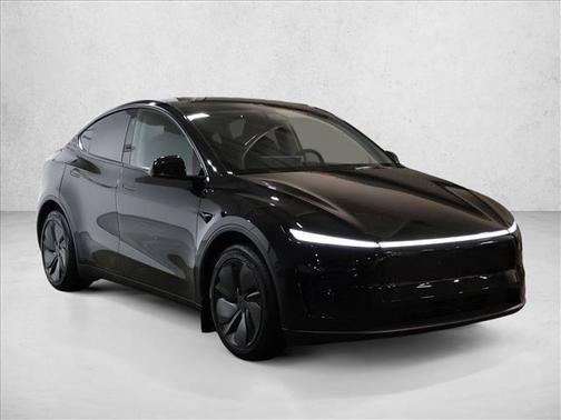 Diamond Black 2026 Tesla Model Y Long Range