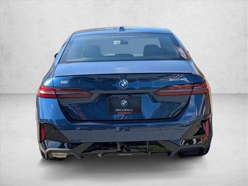 2026 BMW i5 xDrive40