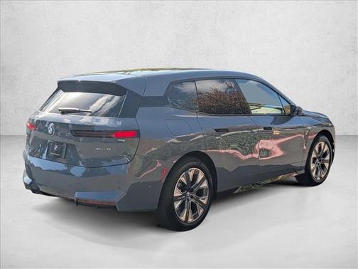 2026 BMW iX xDrive45
