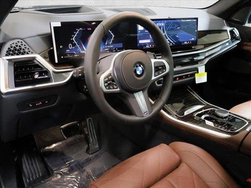 Gray Metallic 2026 BMW X5 xDrive40i