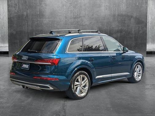 2022 Audi Q7 55 Prestige