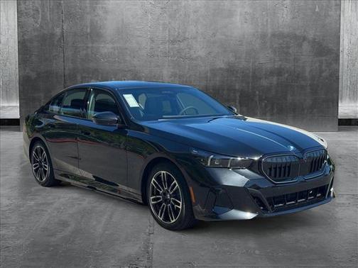 2026 BMW 550e xDrive