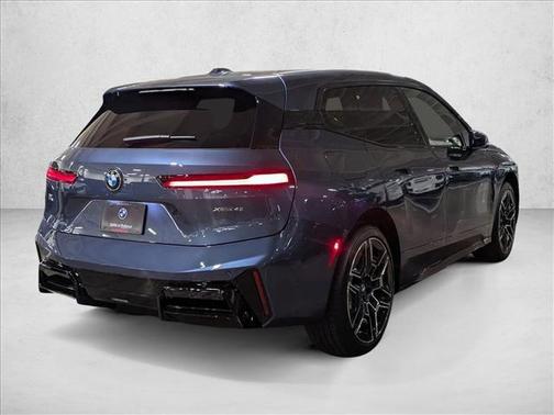 2026 BMW iX xDrive45